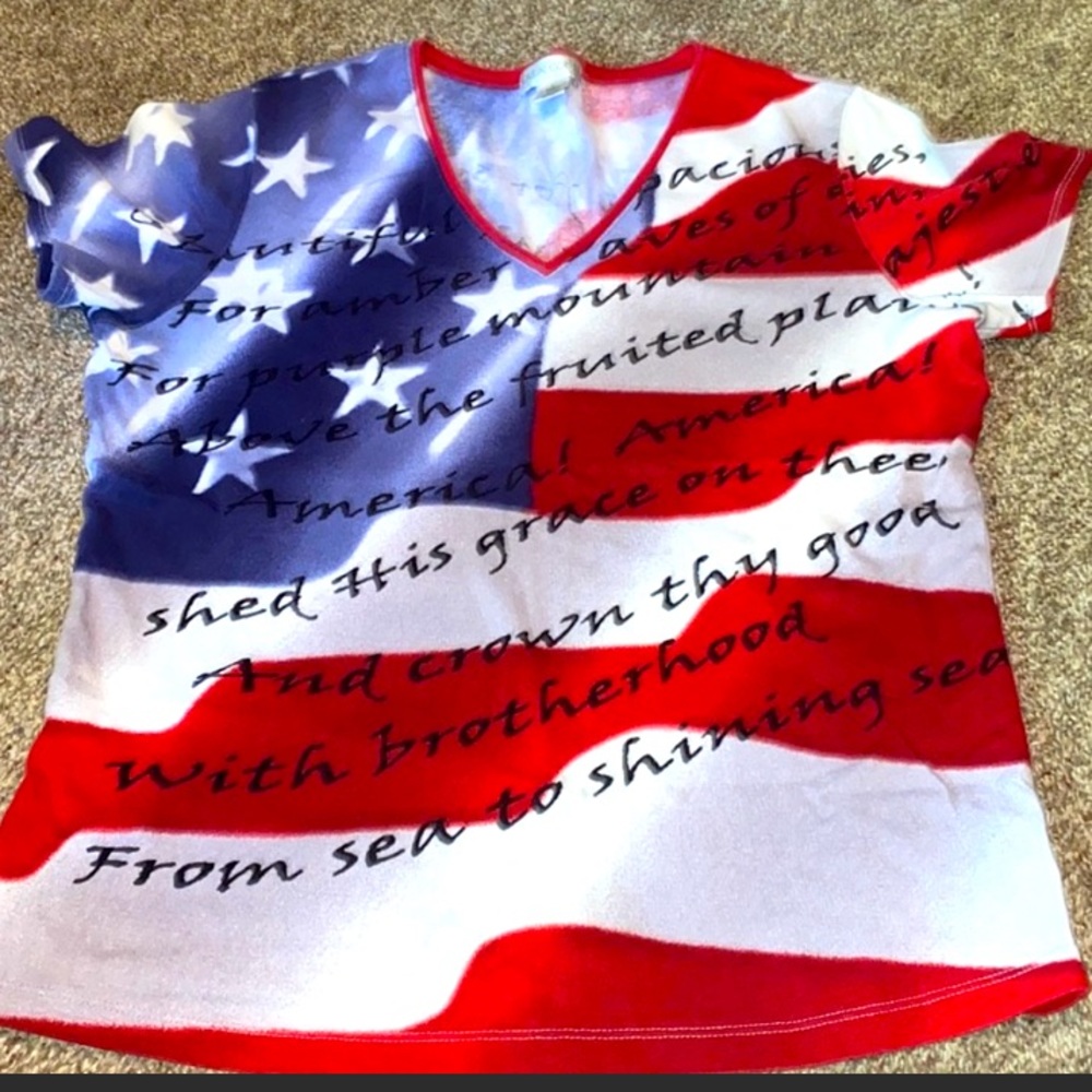 Vintage American Flag T-shirt.